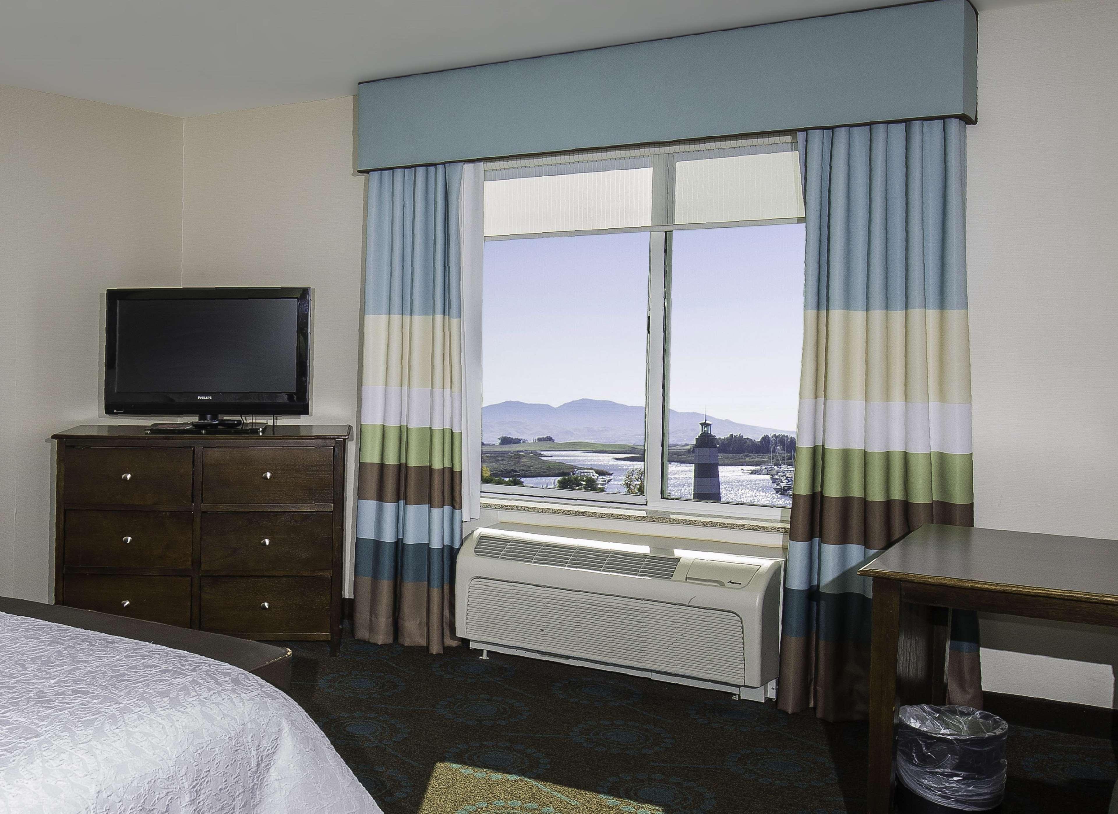 Hampton Inn & Suites Suisun City Waterfront Eksteriør billede