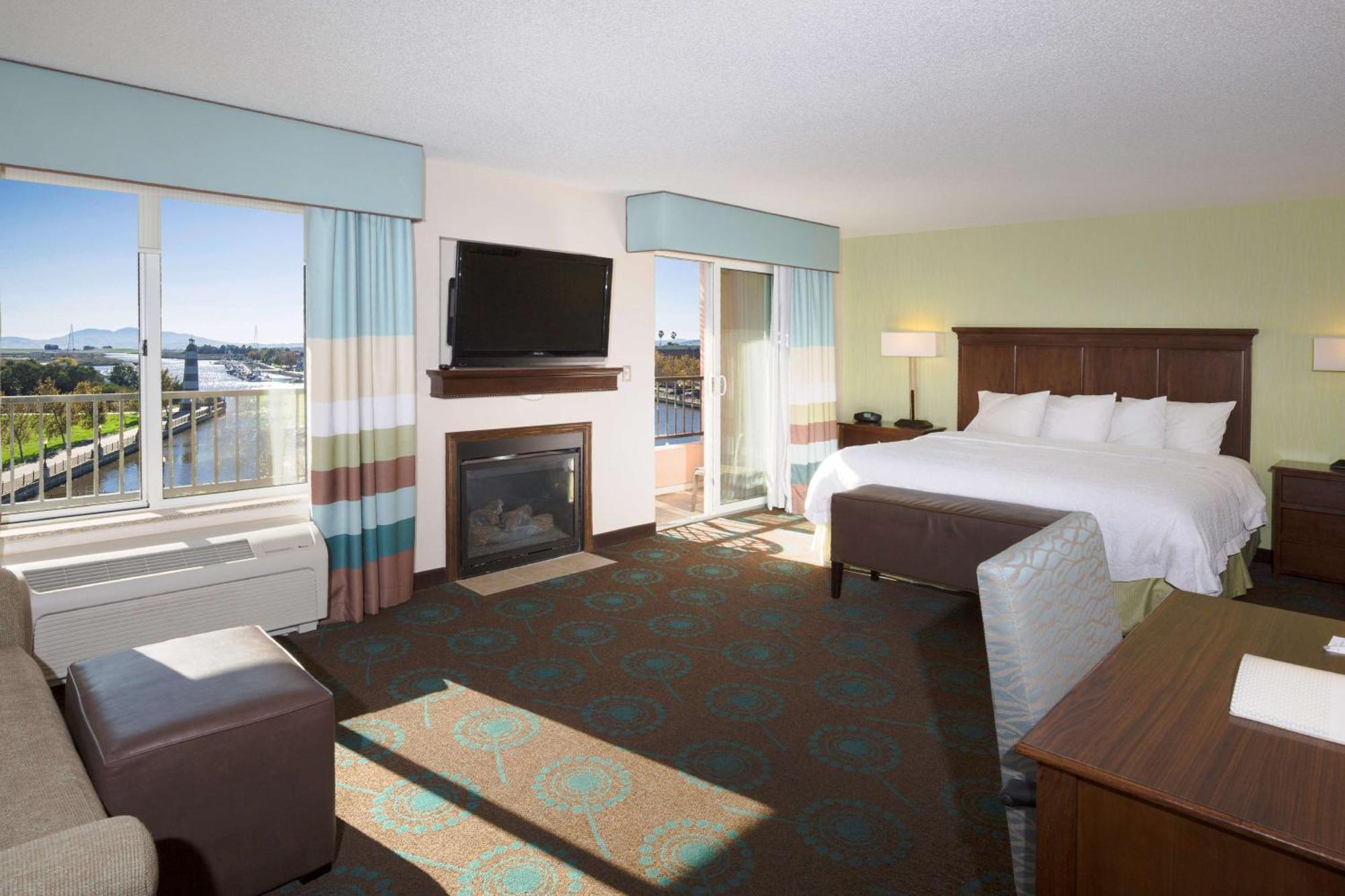 Hampton Inn & Suites Suisun City Waterfront Eksteriør billede