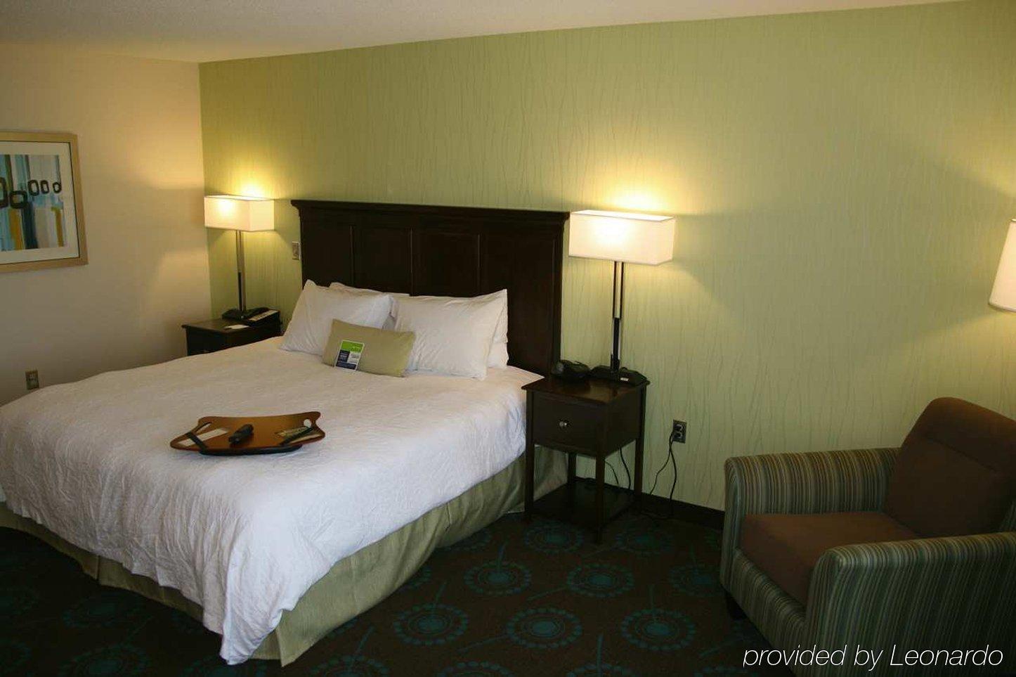 Hampton Inn & Suites Suisun City Waterfront Værelse billede